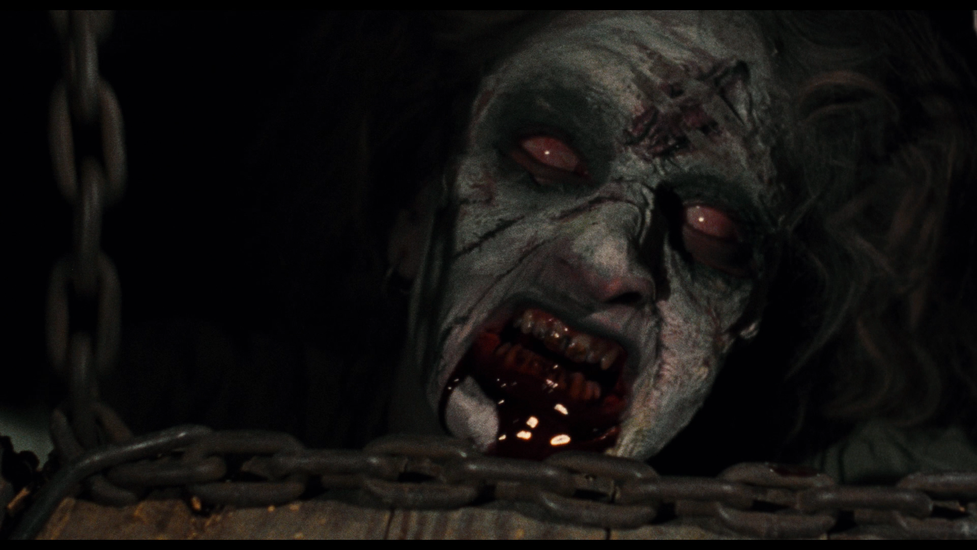 [Resim: evil-dead-tv-series-02.png]