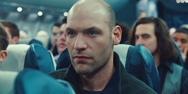 Corey-Stoll-in-Non-Stop-2014
