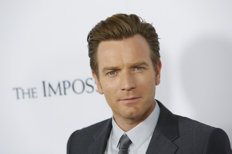 Actor Ewan McGregor arrives at the premiere of the movie "The Impossible" at Arclight Cinema in Hollywood