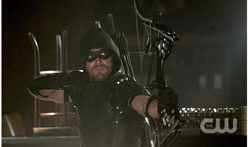 Arrow -- "The Candidate" -- Image AR402A_0219b -- Pictured: Stephen Amell as The Arrow -- Photo: Katie Yu /The CW -- © 2015 The CW Network, LLC. All Rights Reserved.