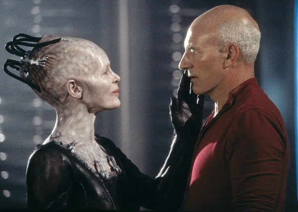 star-trek-first-contact-picard-and-the-borg-queen