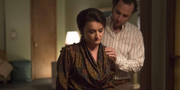 THE AMERICANS -- "Clark's Place" Episode 405 (Airs, Wednesday, April 13, 10:00 pm/ep) -- Pictured: (l-r), Alison Wright as Martha Hanson, Matthew Rhys as Philip Jennings. CR: Eric Liebowitz/FX